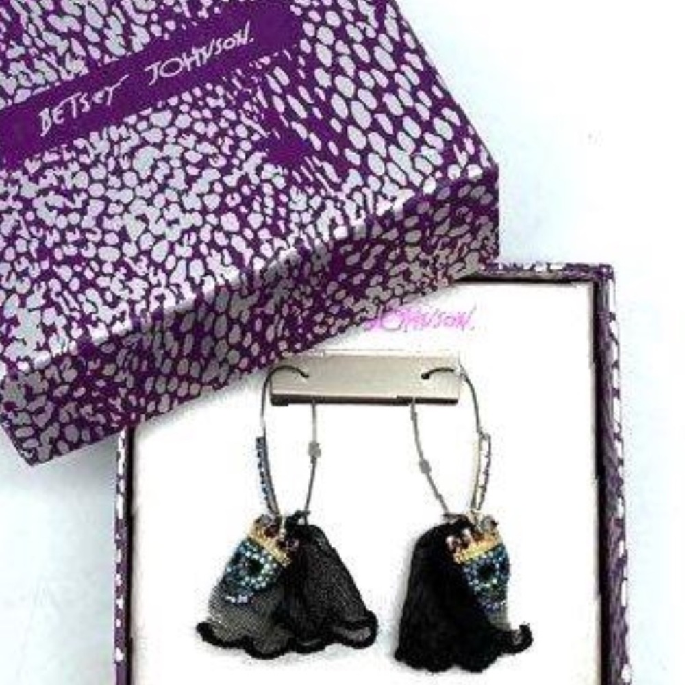 NWT Betsey Johnson Blingy Blue Skull w/Gold Crown Earrings and Black Mesh Veil